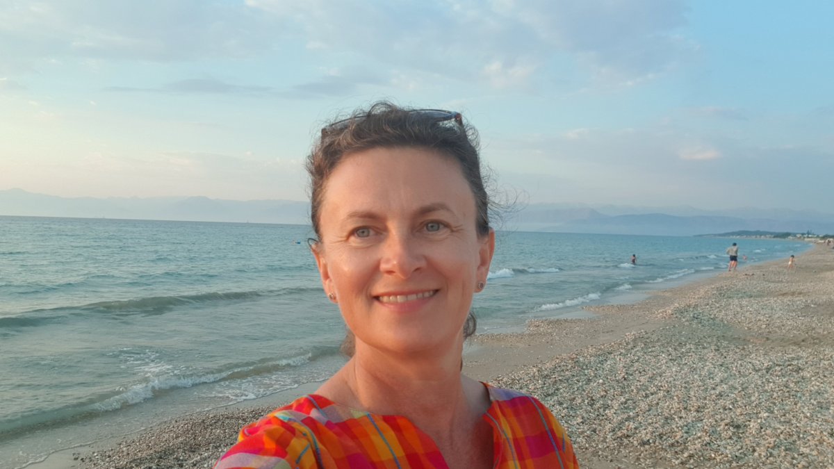 Reiki Master Lavinia at sea